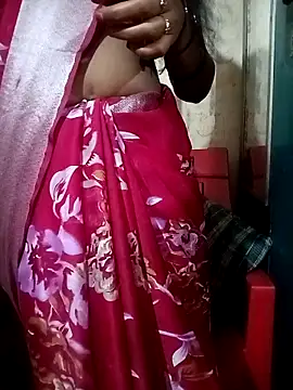 Snapshot of Tamil_roja17 chatting on 10.17.25 Tamil roja17 online show from 10.17.25