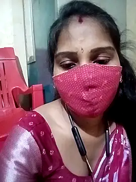 Snapshot of Tamil_roja17 chatting on 10.24.25 Tamil roja17 online show from 10.24.25