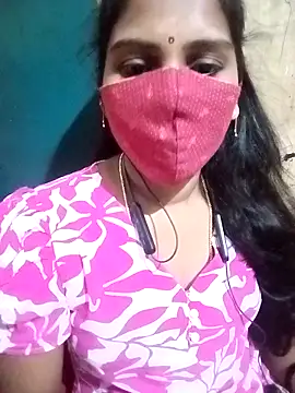 Snapshot of Tamil_roja17 chatting on 10.29.25 Tamil roja17 online show from 10.29.25