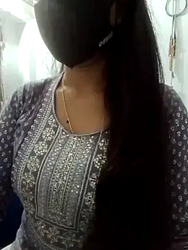 Snapshot of saaniya chatting on 03.01.25 saaniya online show from 03.01.25