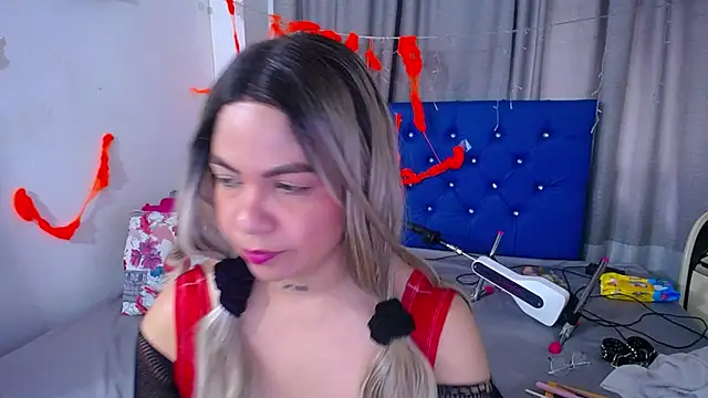 hornny cougar online show from 10.30.25