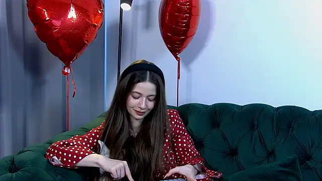 Snapshot of AmeliaFlares chatting on 02.14.25 AmeliaFlares online show from 02.14.25