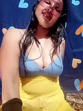 Snapshot of Sweety4u97 chatting on 02.18.25 Sweety4u97 online show from 02.18.25