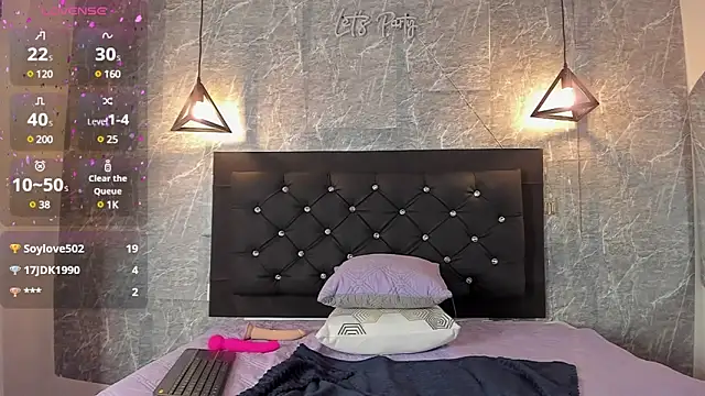 Snapshot of emberhodson chatting on 02.27.25 emberhodson online show from 02.27.25