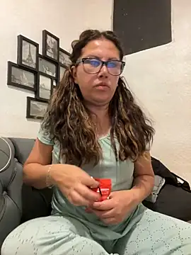 MirandaLatinaLovely online show from 11.07.25