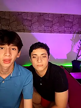 Snapshot of jacob_and_sam chatting on 03.04.25 jacob and sam online show from 03.04.25