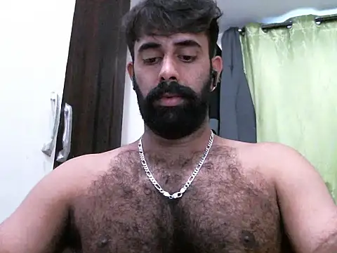 Snapshot of indianhairybull chatting on 02.06.25 indianhairybull online show from 02.06.25