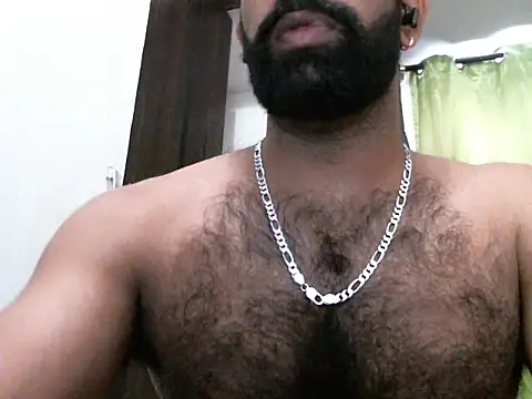Snapshot of indianhairybull chatting on 02.11.25 indianhairybull online show from 02.11.25