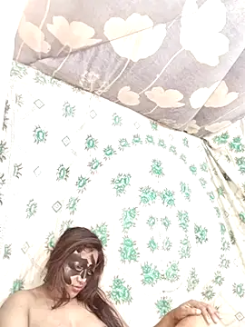 Snapshot of monekhan123 chatting on 02.15.25 monekhan123 online show from 02.15.25