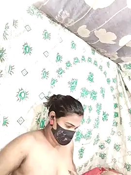 Snapshot of monekhan123 chatting on 02.19.25 monekhan123 online show from 02.19.25