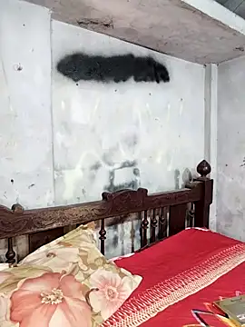 Snapshot of monekhan123 chatting on 11.10.25 monekhan123 online show from 11.10.25