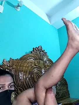 Snapshot of monekhan123 chatting on 11.19.25 monekhan123 online show from 11.19.25