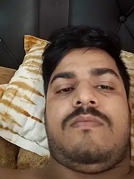 Snapshot of sethgamble000777 chatting on 03.05.25 sethgamble000777 online show from 03.05.25