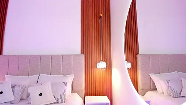 khloe-sweet online show from 10.09.25