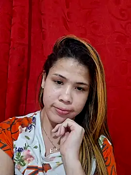 Snapshot of kimberlitaz chatting on 09.24.25 kimberlitaz online show from 09.24.25