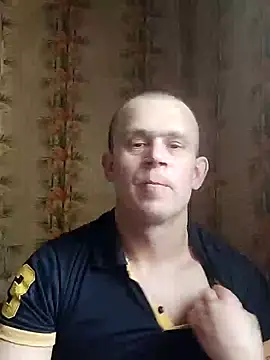 Snapshot of alex_brow_n chatting on 02.06.25 alex brow n online show from 02.06.25