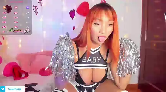 Snapshot of NamiDoll chatting on 02.18.25 NamiDoll online show from 02.18.25