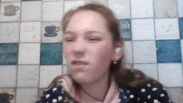 Snapshot of Anna_wey chatting on 02.12.25 Anna wey online show from 02.12.25