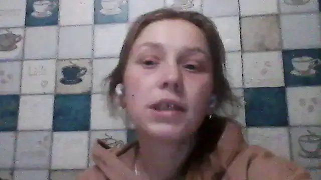 Snapshot of Anna_wey chatting on 02.22.25 Anna wey online show from 02.22.25