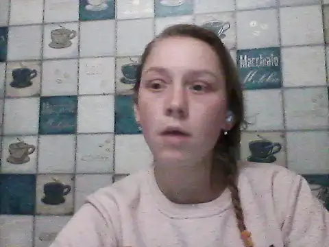 Snapshot of Anna_wey chatting on 03.06.25 Anna wey online show from 03.06.25