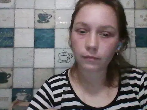 Snapshot of Anna_wey chatting on 03.07.25 Anna wey online show from 03.07.25