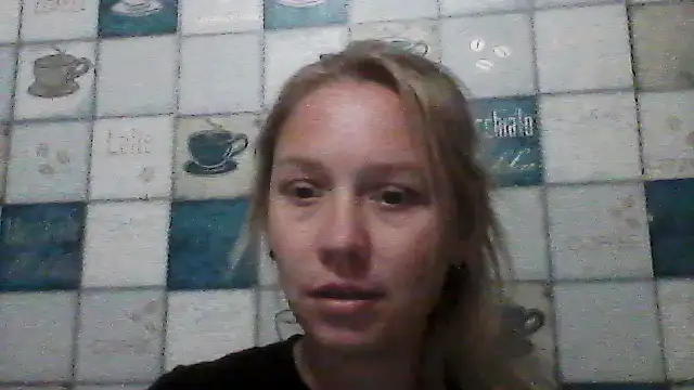 Snapshot of Anna_wey chatting on 09.13.25 Anna wey online show from 09.13.25