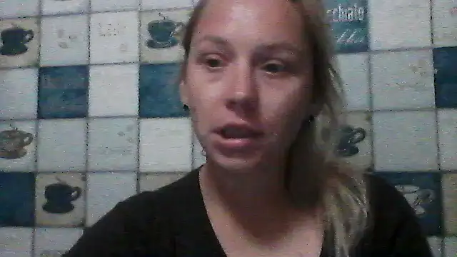 Snapshot of Anna_wey chatting on 09.15.25 Anna wey online show from 09.15.25