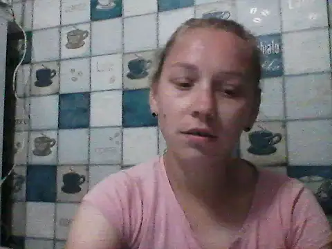 Snapshot of Anna_wey chatting on 09.21.25 Anna wey online show from 09.21.25