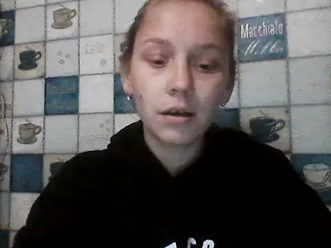 Snapshot of Anna_wey chatting on 10.15.25 Anna wey online show from 10.15.25