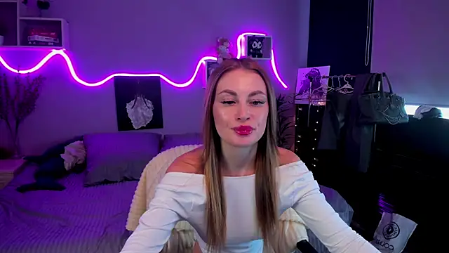 AnitaLamb online show from 02.05.25