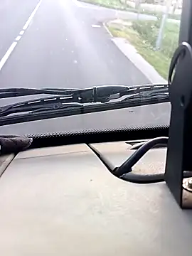 Dam70 online show from 09.18.25