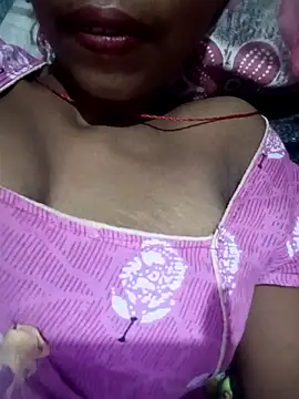 Snapshot of Miss_triha chatting on 09.12.25 Miss triha online show from 09.12.25