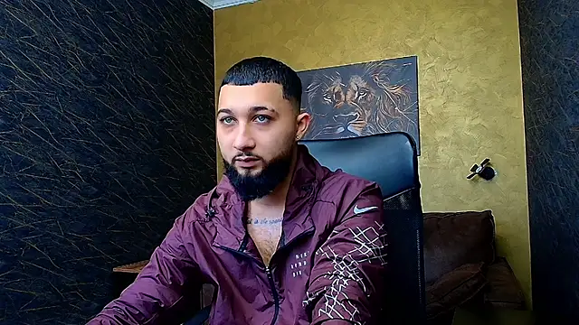 Snapshot of JaceZachary chatting on 02.24.25 JaceZachary online show from 02.24.25