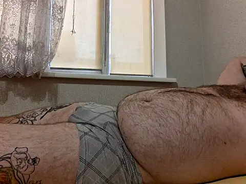 Snapshot of vitek1110 chatting on 10.11.25 vitek1110 online show from 10.11.25