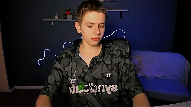 Snapshot of jimmie_hot chatting on 03.21.25 jimmie hot online show from 03.21.25