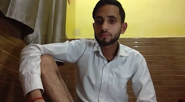 Snapshot of Queen_Couple chatting on 02.17.25 Queen Couple online show from 02.17.25