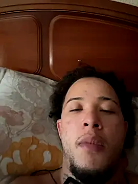 Snapshot of yeiyei_oficial chatting on 09.29.25 yeiyei oficial online show from 09.29.25