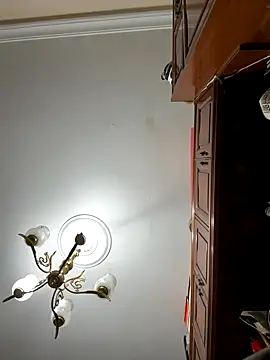 Snapshot of yeiyei_oficial chatting on 10.19.25 yeiyei oficial online show from 10.19.25