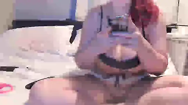 Snapshot of BigTitsTillyX chatting on 03.22.25 BigTitsTillyX online show from 03.22.25