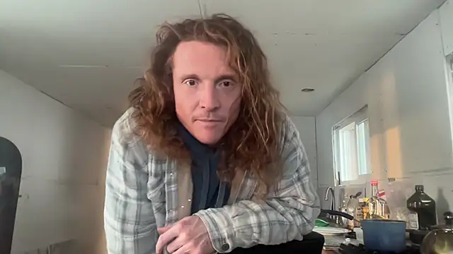 Snapshot of redone8in chatting on 02.09.25 redone8in online show from 02.09.25