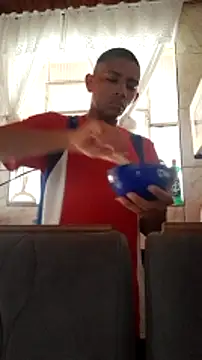 Snapshot of Mineirinho043 chatting on 02.04.25 Mineirinho043 online show from 02.04.25