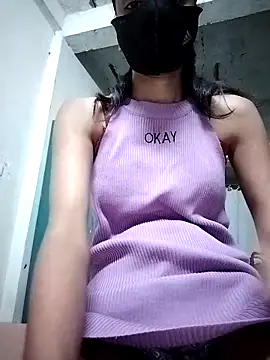 Snapshot of fuungirl38 chatting on 03.17.25 fuungirl38 online show from 03.17.25