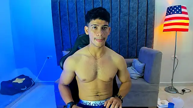 Snapshot of ANDRES_STUD chatting on 03.22.25 ANDRES STUD online show from 03.22.25