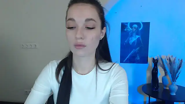 Snapshot of Eva_Eldis chatting on 02.28.25 Eva Eldis online show from 02.28.25