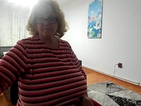 Snapshot of NoraJohnson6 chatting on 10.02.25 NoraJohnson6 online show from 10.02.25