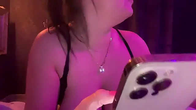 Snapshot of Loveblackzilla chatting on 03.09.25 Loveblackzilla online show from 03.09.25