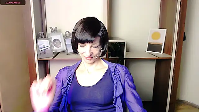  AngeliaFlow  online show from 10.08.25