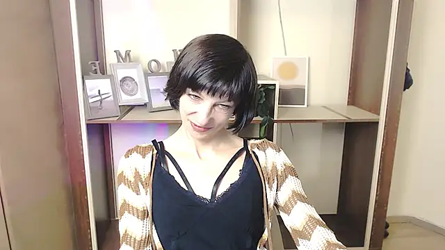  AngeliaFlow  online show from 10.17.25