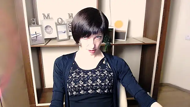  AngeliaFlow  online show from 12.02.25