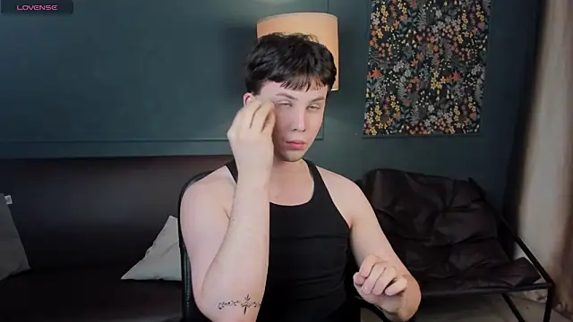 AdrianoAubert online show from 10.02.25